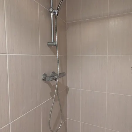 Familiale Avec Piscine Et A - Fr-1-589-708 * Anould