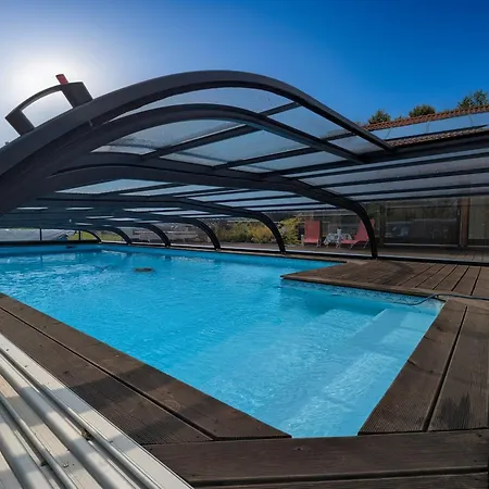 Familiale Avec Piscine Et A - Fr-1-589-708