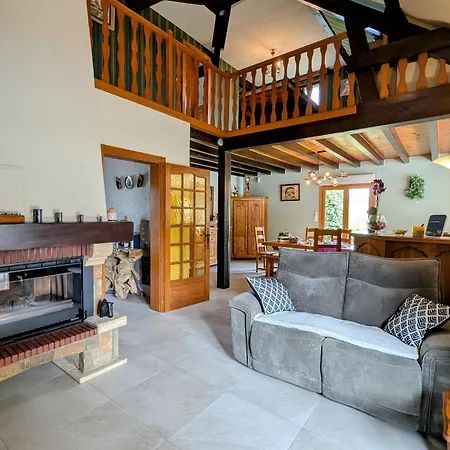 Familiale Avec Piscine Et A - Fr-1-589-708 Bed & Breakfast *