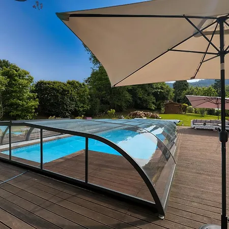 Familiale Avec Piscine Et à - Fr-1-589-708 Couette-café